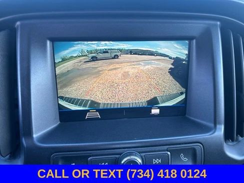 Used 2021 Chevrolet Colorado W/T AWD/4WD image 19