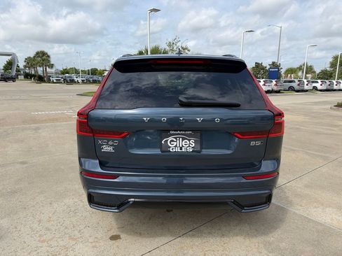 New 2026 Volvo XC60 B5 Core AWD/4WD image 4
