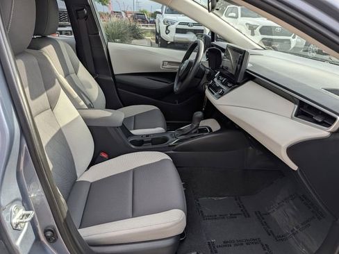 Used 2024 Toyota Corolla LE FWD image 30