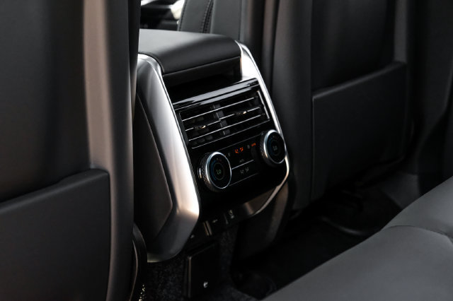 New 2026 Land Rover Range Rover SE AWD/4WD image 48