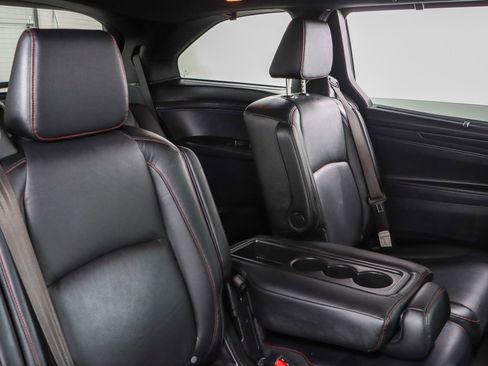 Used 2024 Honda Odyssey Sport image 29