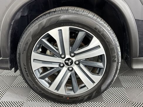 Used 2024 Mitsubishi Outlander Sport ES AWD/4WD image 35