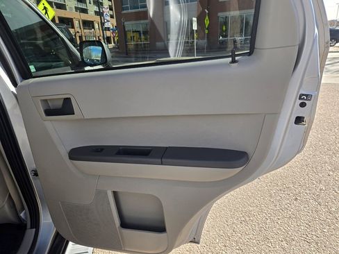 Used 2008 Ford Escape XLT image 20
