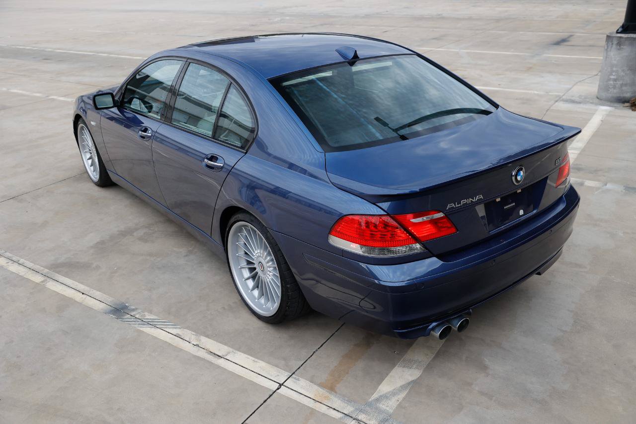 Used 2008 BMW ALPINA B7 w/ Rear Entertainment Pkg RWD image 7