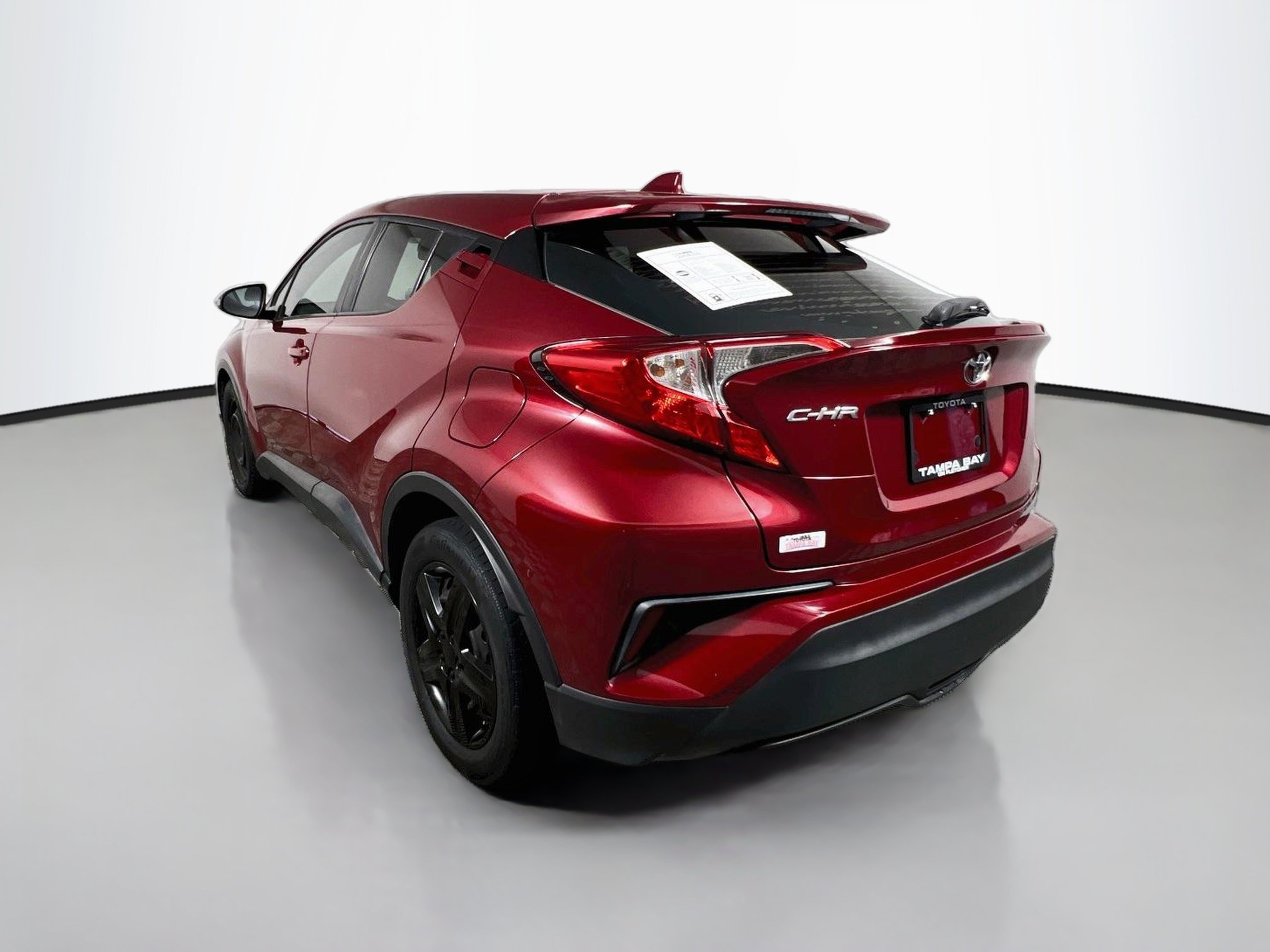 Used 2019 Toyota C-HR LE FWD image 8