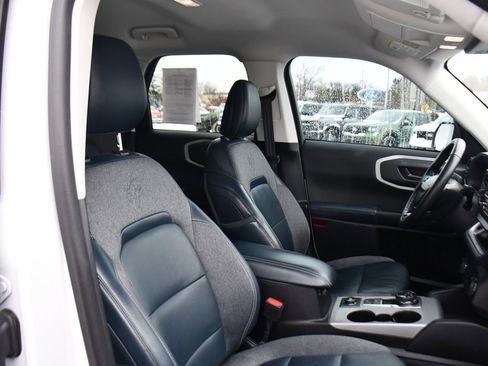 Used 2022 Ford Bronco Sport Outer Banks w/ Tech Package image 14