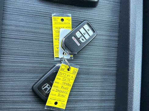 Used 2019 Honda Pilot Elite image 29