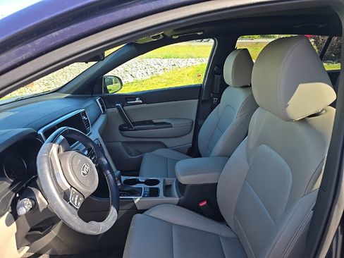 Used 2021 Kia Sportage S AWD/4WD image 4