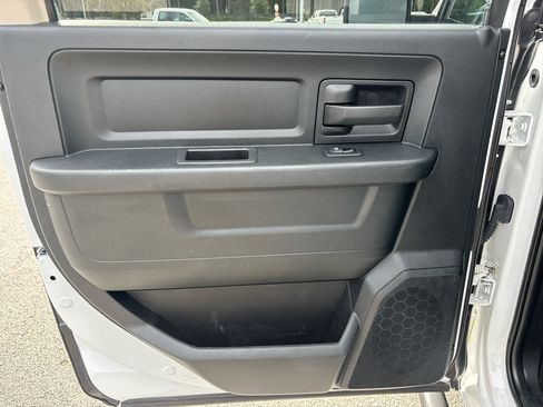 Used 2018 RAM 1500 Express w/ Express Value Package image 24