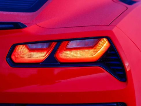 Used 2016 Chevrolet Corvette Stingray Coupe w/ Carbon Flash Badge Package image 10