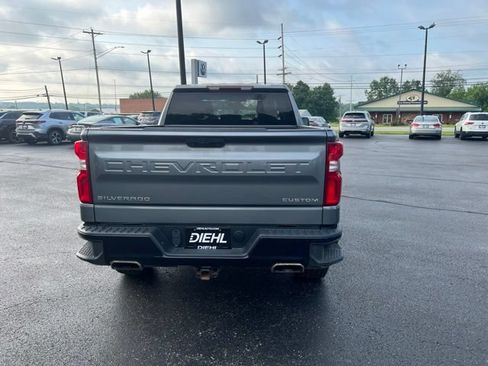 Used 2020 Chevrolet Silverado 1500 Custom Trail Boss w/ Custom Convenience Package AWD/4WD image 4