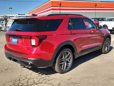 New 2026 Ford Explorer ST image 13