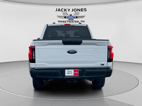Used 2023 Ford F150 Lightning Pro image 4