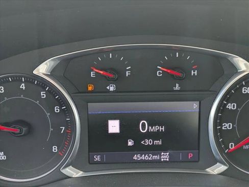Used 2020 GMC Acadia AT4 w/ Driver Alert Package II AWD/4WD image 9