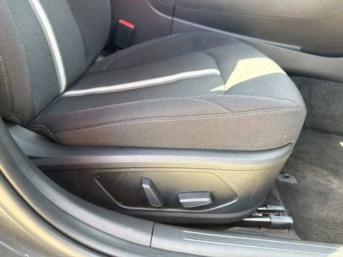 Used 2025 Hyundai Sonata SEL FWD image 17