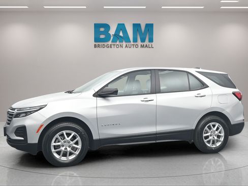 Certified 2022 Chevrolet Equinox LS AWD/4WD image 70