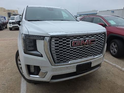 Used 2024 GMC Yukon Denali RWD image 8