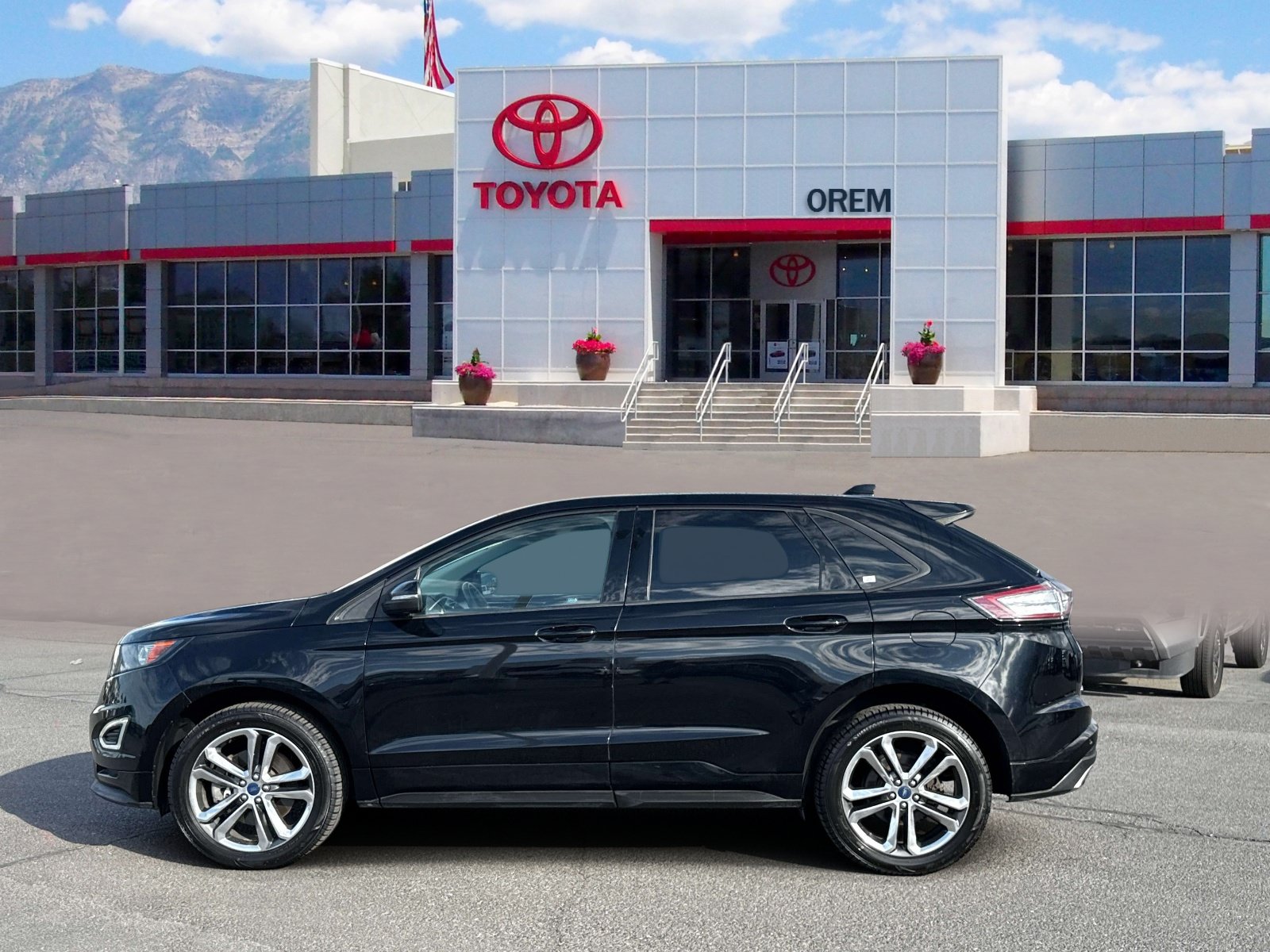 Used 2018 Ford Edge Sport w/ Technology Package AWD/4WD image 6