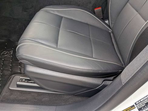 Used 2025 Mercedes-Benz GLS 450 4MATIC w/ Pinnacle Trim Package image 24