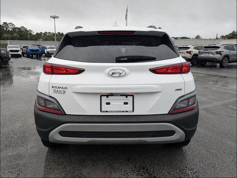 Used 2023 Hyundai Kona SEL w/ Cargo Package AWD/4WD image 6