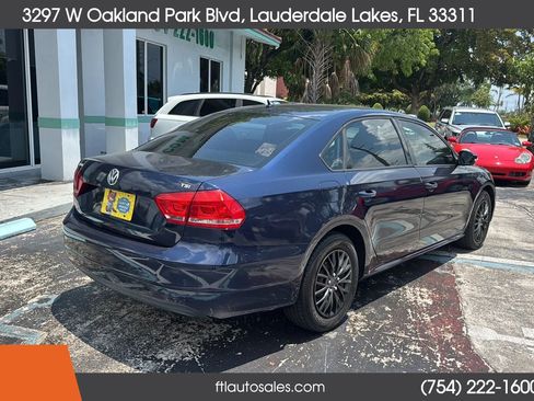 Used 2015 Volkswagen Passat 1.8T S FWD image 11
