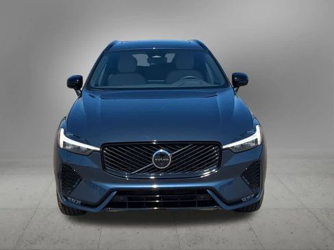 Certified 2026 Volvo XC60 B5 Plus w/ Protection Package Premier AWD/4WD image 9