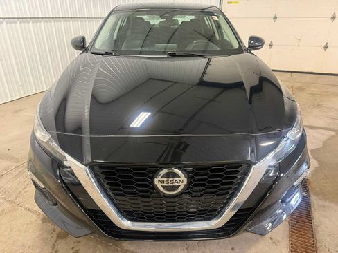 Used 2020 Nissan Altima 2.5 S w/ Driver Assist Package AWD/4WD image 3