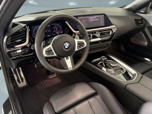 Used 2024 BMW Z4 M40i w/ Premium Package RWD image 4