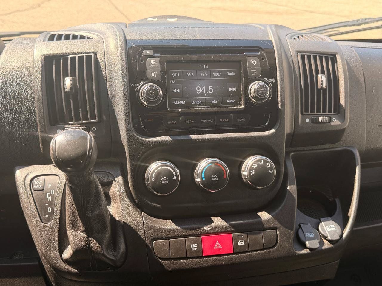 Used 2015 RAM ProMaster 2500 w/ Mopar Trailer Tow Group FWD image 23