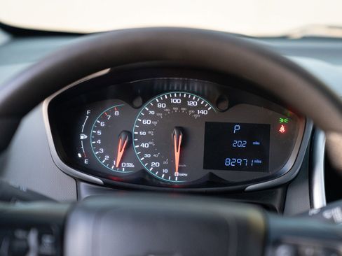 Used 2018 Chevrolet Sonic LT image 34