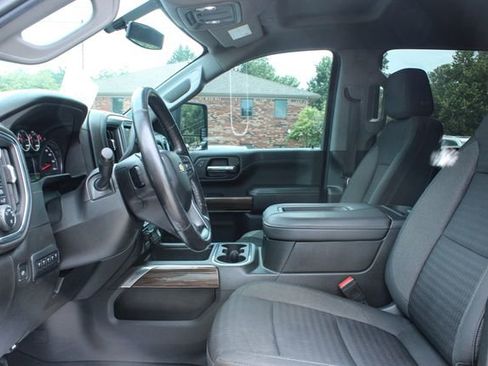 Used 2022 Chevrolet Silverado 2500 LT w/ Convenience Package AWD/4WD image 12