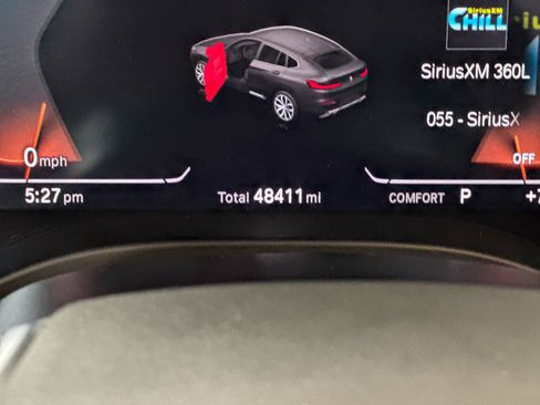 Used 2021 BMW X4 xDrive30i AWD/4WD image 26