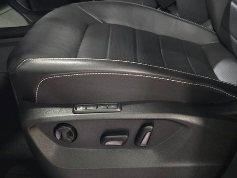 Used 2024 Volkswagen Atlas SEL AWD/4WD image 43