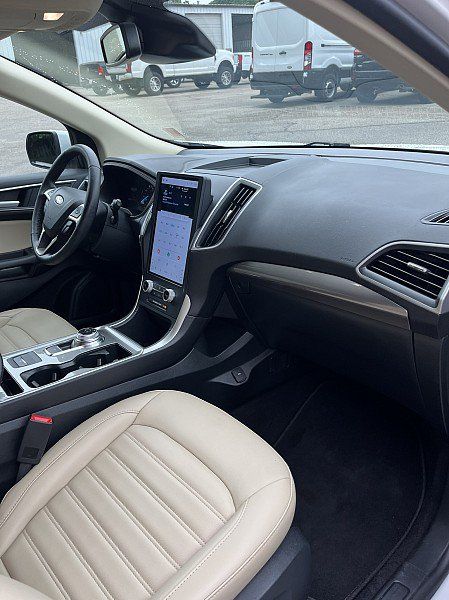 Used 2024 Ford Edge SEL w/ Convenience Package AWD/4WD image 14