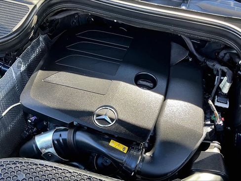 Used 2023 Mercedes-Benz GLE 350 4MATIC image 30