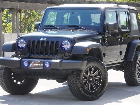Used 2016 Jeep Wrangler Unlimited Sport w/ Max Tow Package AWD/4WD image 10