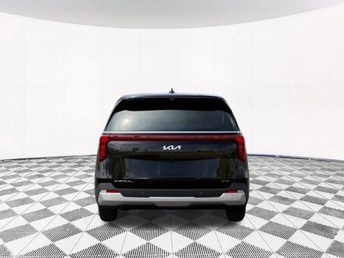 New 2026 Kia Carnival LXS FWD image 6