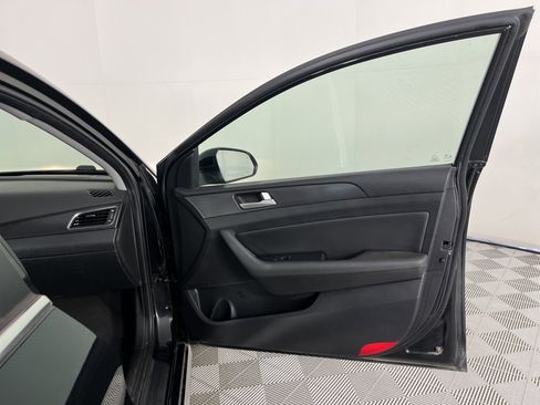 Used 2017 Hyundai Sonata Sport w/ Value Edition Package 02 image 30