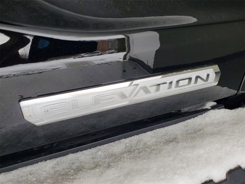 New 2026 GMC Sierra 1500 Elevation image 29