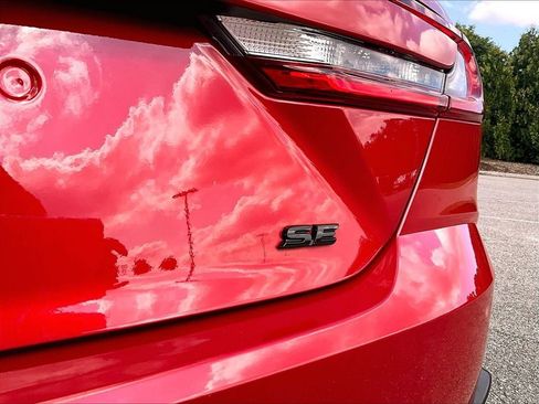 Used 2026 Toyota Camry SE w/ Convenience Package AWD/4WD image 29