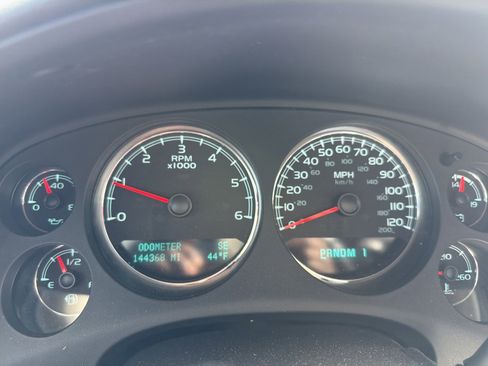 Used 2013 Chevrolet Silverado 2500 LTZ w/ LTZ Plus Package image 13