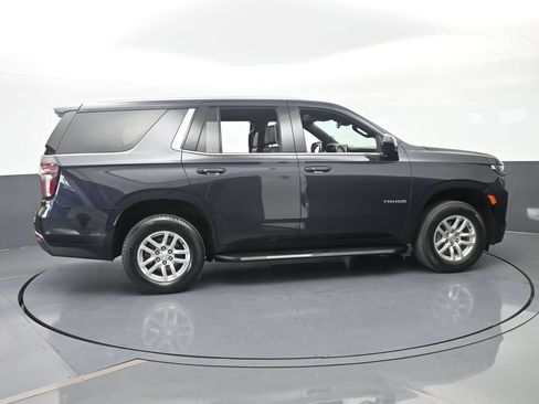 Used 2024 Chevrolet Tahoe LT RWD image 7
