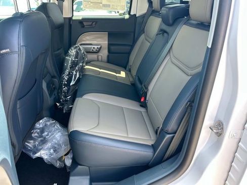 New 2025 Ford Maverick Lariat w/ 4K Tow Package image 21