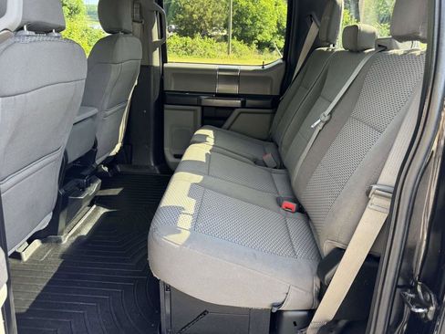 Used 2019 Ford F250 XLT w/ XLT Premium Package AWD/4WD image 17