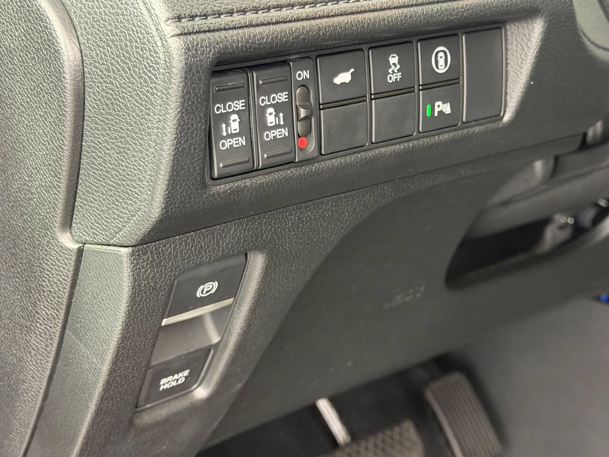 Used 2021 Honda Odyssey Touring image 32