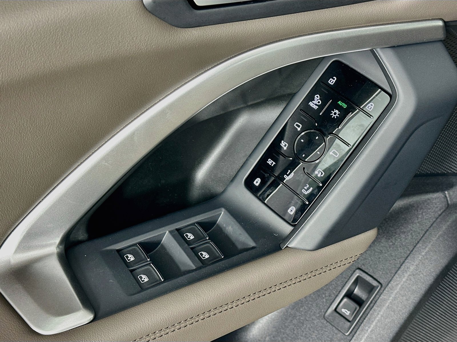 New 2026 Audi Q5 Premium Plus AWD/4WD image 18