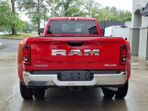 Used 2026 RAM 3500 Big Horn AWD/4WD image 6