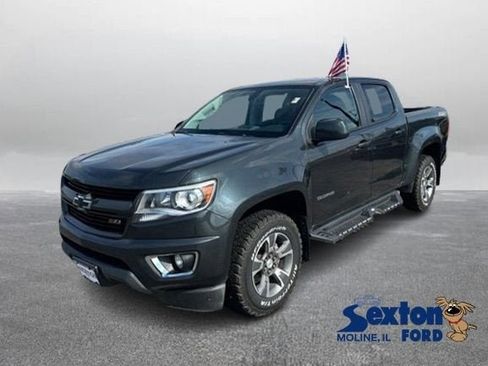 Used 2018 Chevrolet Colorado Z71 AWD/4WD image 1