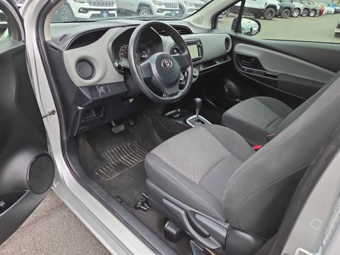 Used 2016 Toyota Yaris L FWD image 10