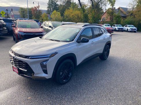 New 2026 Chevrolet Trax ACTIV image 4